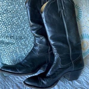 Real Cowboy Boots. Solid Black real leather